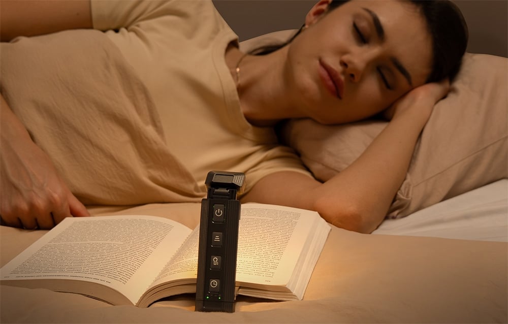 Lampka zakładka do książek – kompaktowa składana konstrukcja